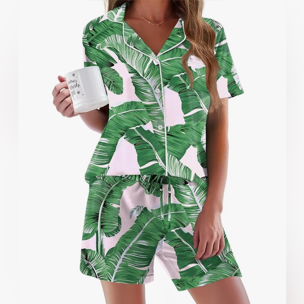NWOT - Tropical Leaf Print Pajama Set